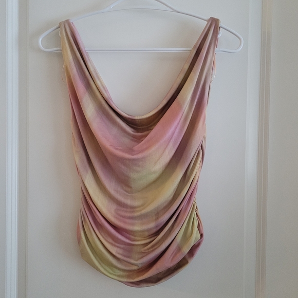 NWT Zara Plunging Neckline Top size large - Picture 2 of 6